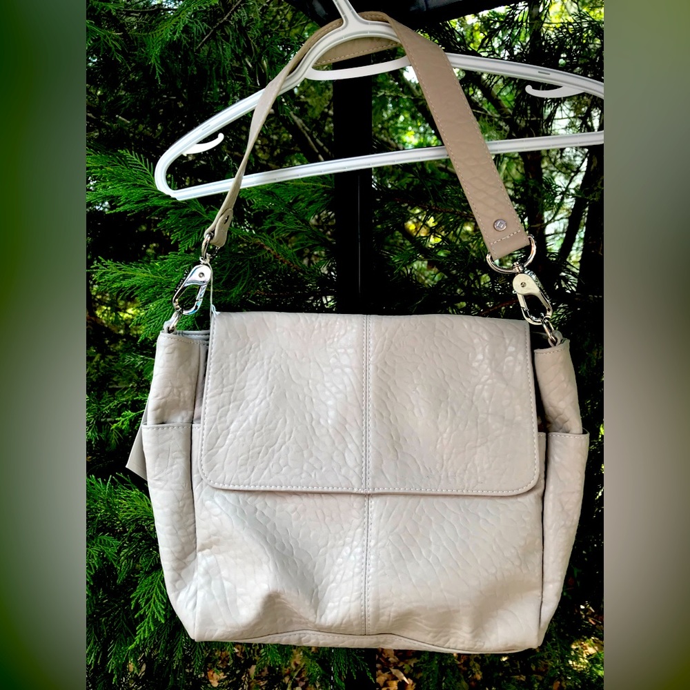Brand New Thirty-One Jewel Purse. Never used.